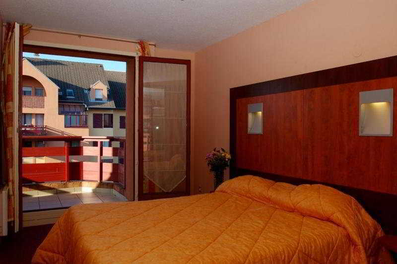 Geneva Residence Gaillard Room photo